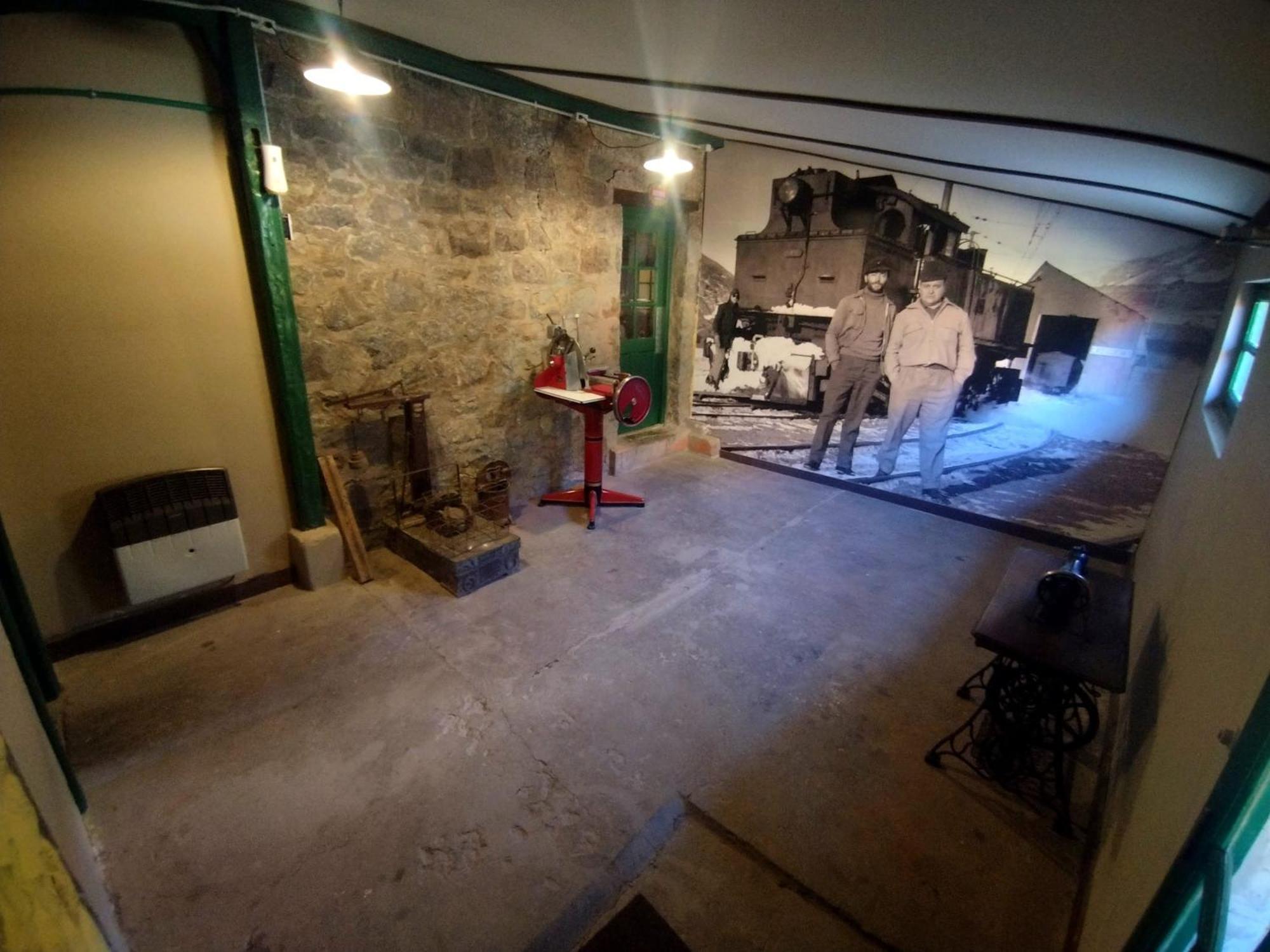 Hospedaje Lenas Del Tolosa Las Cuevas  Bagian luar foto