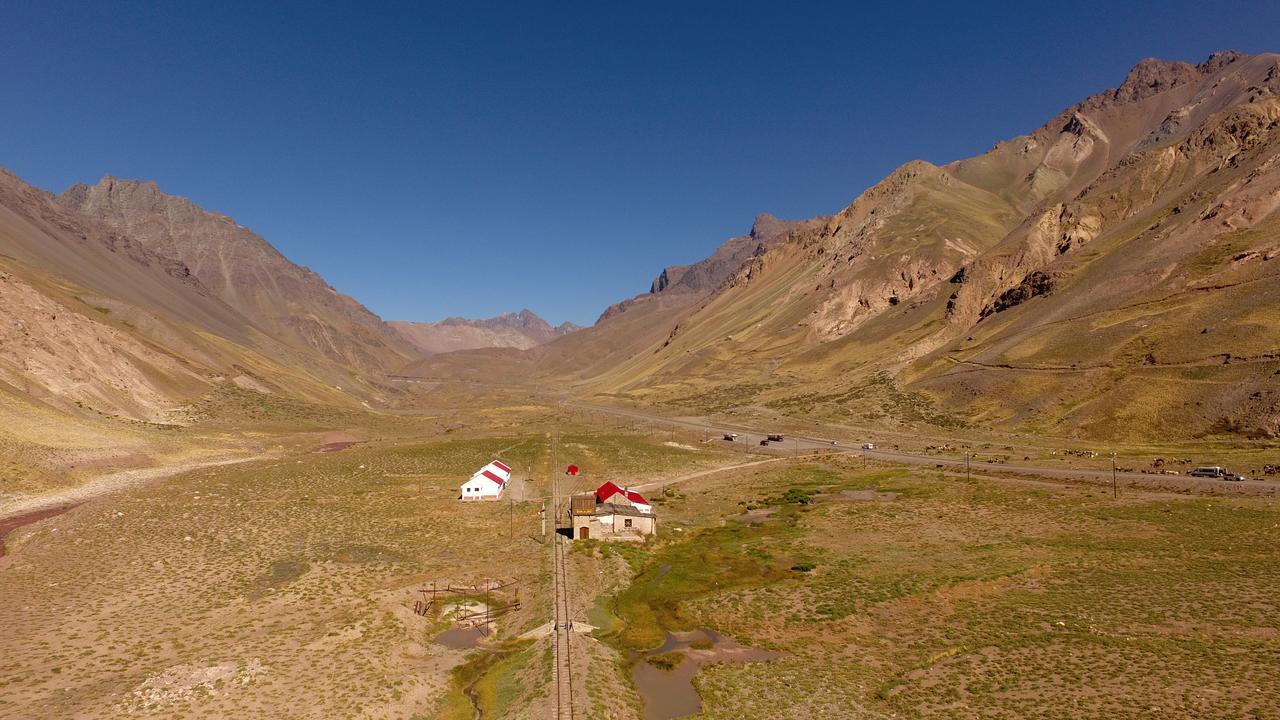Hospedaje Lenas Del Tolosa Las Cuevas  Bagian luar foto